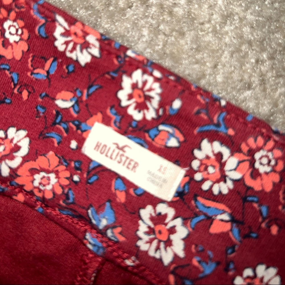Hollister Red, Pink & Blue Floral High Waist shorts size XS - Picture 6 of 10